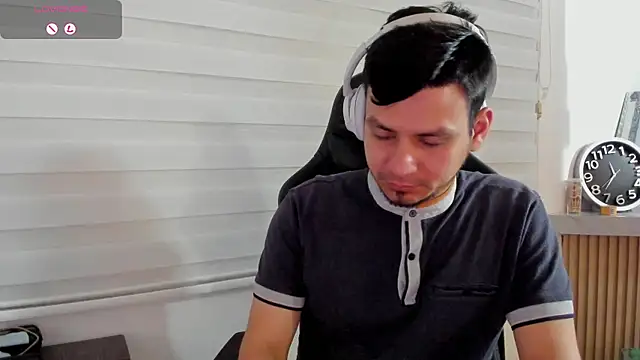 Rick_Adams webkamerás műsora