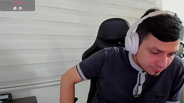 Rick_Adams Pertunjukan Webcam