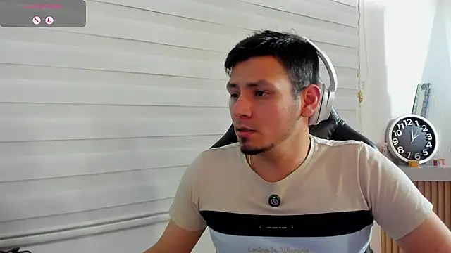 Rick_Adams Adlı Modelin Web Kamerası Şovu