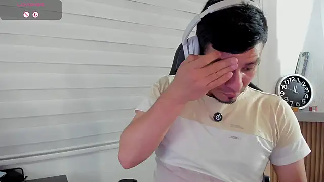 Rick_Adams webkamerás műsora