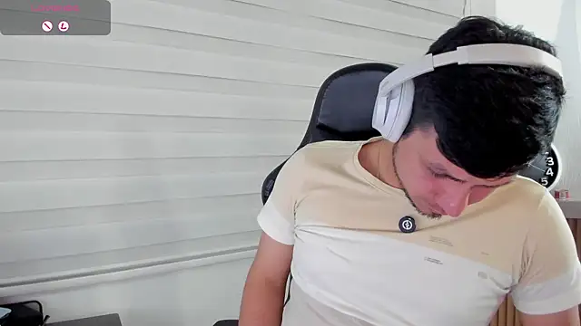 عرض كام Rick_Adams
