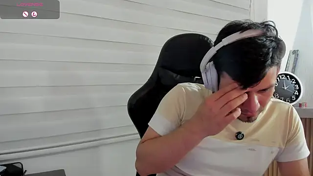 عرض كام Rick_Adams