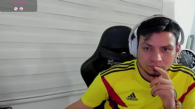 Rick_Adams webkamerás műsora
