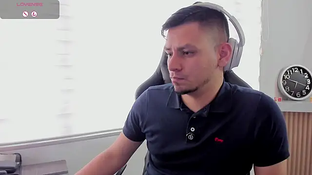 Rick_Adams Adlı Modelin Web Kamerası Şovu
