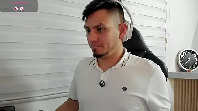 Rick_Adamsn Webbikameraesitys