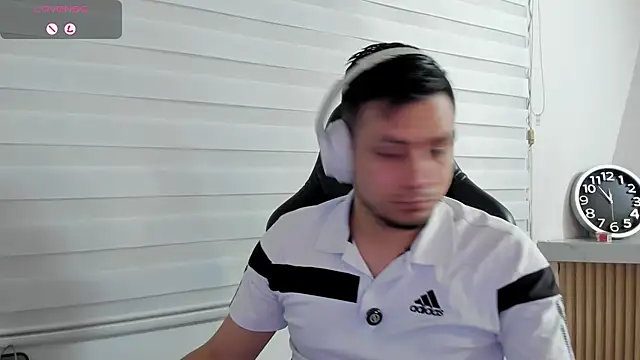 Rick_Adamsn Webbikameraesitys