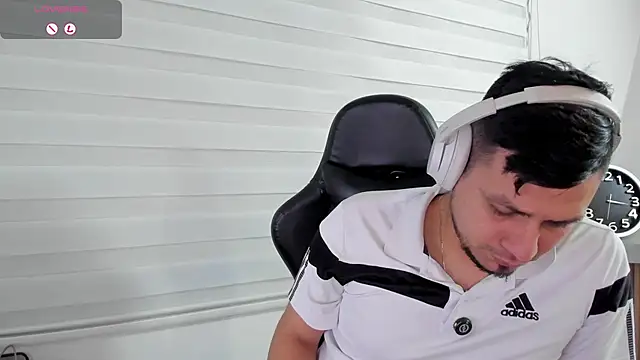 Rick_Adams Pertunjukan Webcam