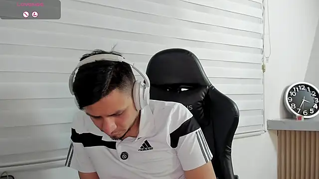 عرض كام Rick_Adams