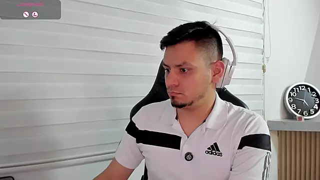 عرض كام Rick_Adams