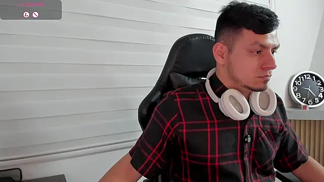 Rick_Adams webkamerás műsora