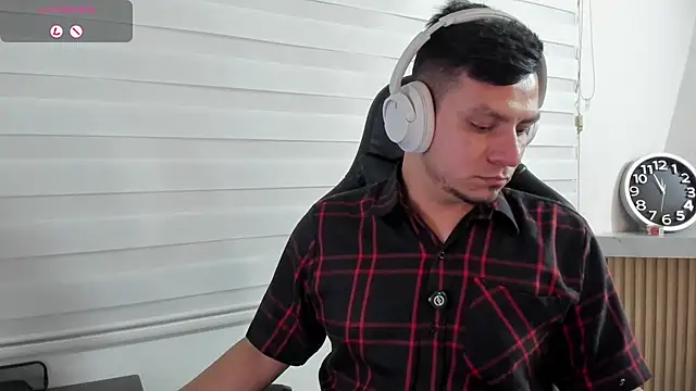 Rick_Adamsn Webbikameraesitys