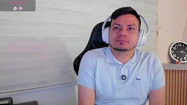 Rick_Adamsn Webbikameraesitys