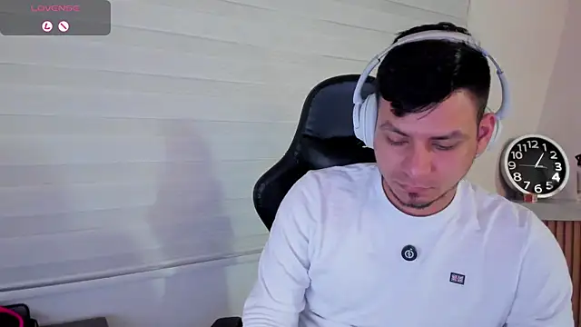 Rick_Adams webkamerás műsora