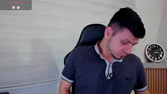 عرض كام Rick_Adams