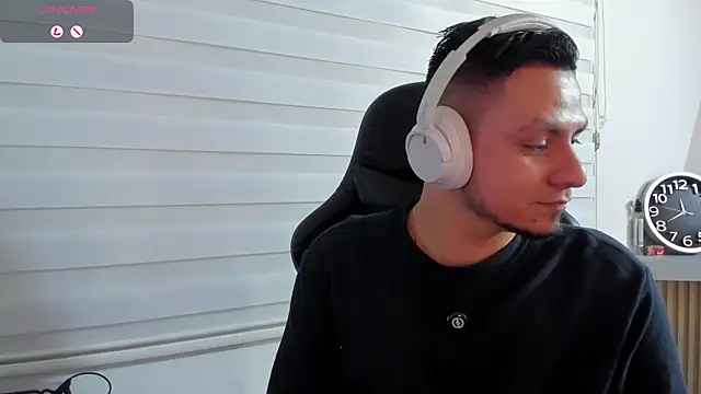 Rick_Adamsn Webbikameraesitys