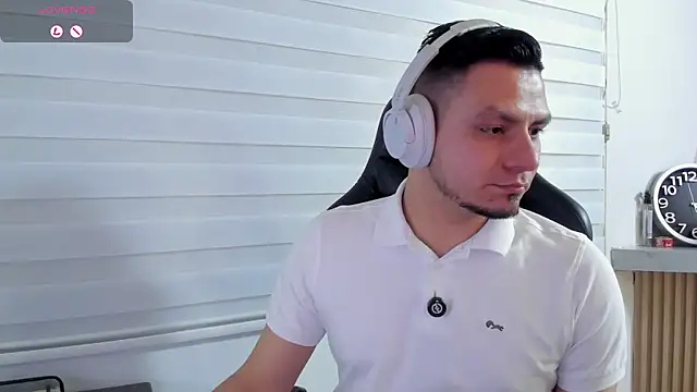 عرض كام Rick_Adams