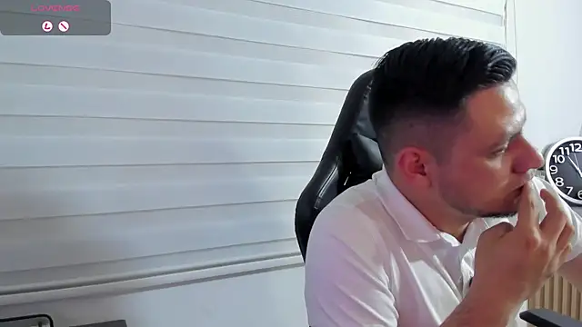 Rick_Adams webkamerás műsora