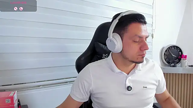 Rick_Adams webkamerás műsora
