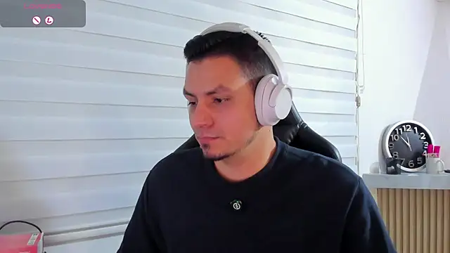 Rick_Adams webkamerás műsora