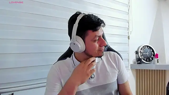 عرض كام Rick_Adams