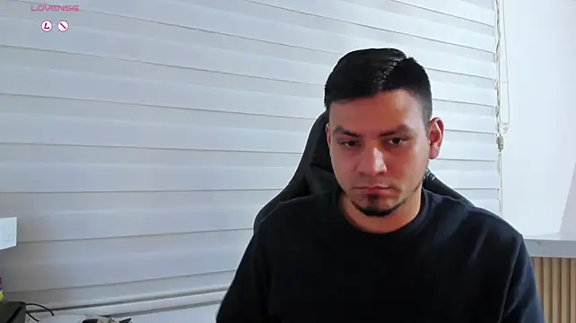 Rick_Adams' Live XXX Chat