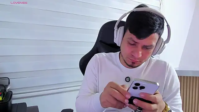 Rick_Adamsn Webbikameraesitys