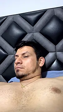 Show modela Rick_Adams na web-kameri