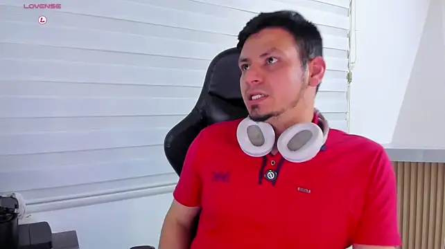 Show modela Rick_Adams na web-kameri