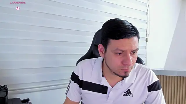 Rick_Adams webkamerás műsora