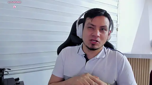 Rick_Adams Pertunjukan Webcam
