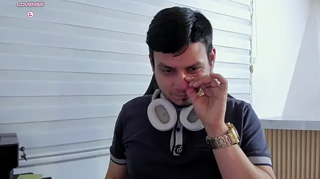 Rick_Adamsn Webbikameraesitys