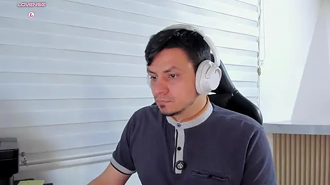 Rick_Adams webkamerás műsora