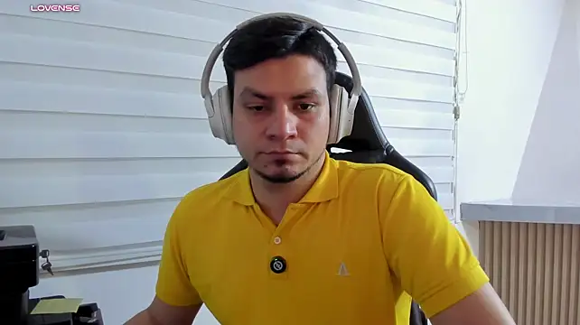 Show modela Rick_Adams na web-kameri