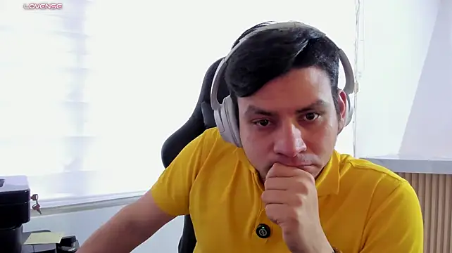Rick_Adams webkamerás műsora