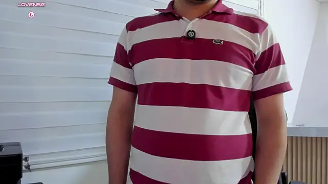 Rick_Adams Show in webcam