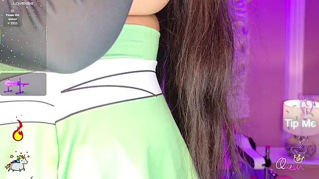 MalaikaBrown Show in webcam