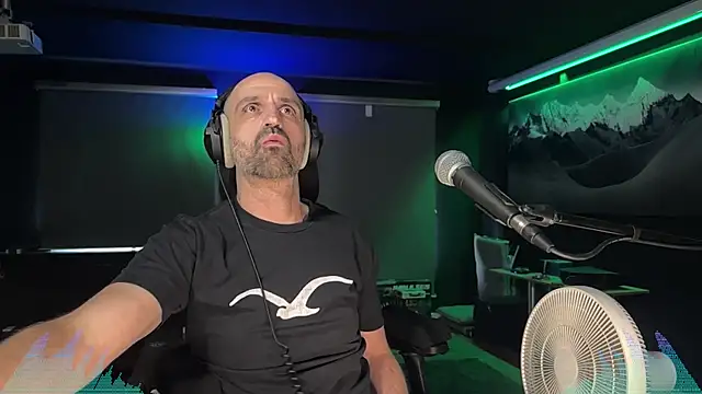 ab_gehts36 Adlı Modelin Web Kamerası Şovu