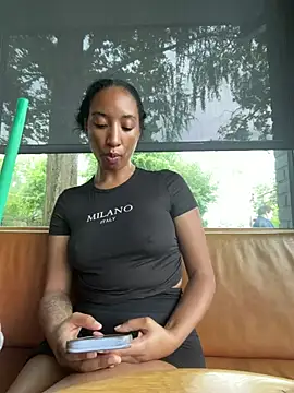 LeBimbo Live XXX Chat