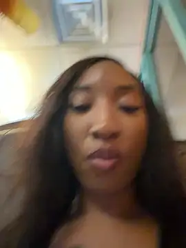 Chatroom XXX en direct de LeBimbo