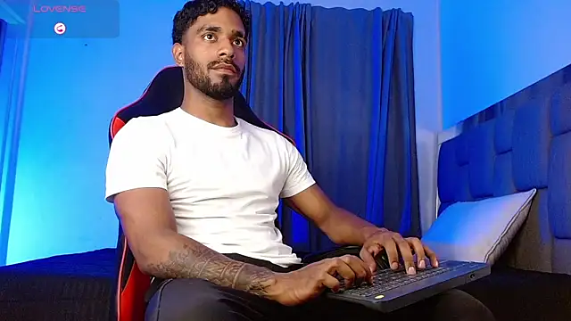 Christian_thor's Live XXX Chat