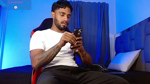 XXX chat uživo modela Christian_thor