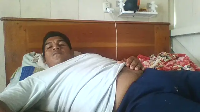 ELVERGON43267 Pertunjukan Webcam