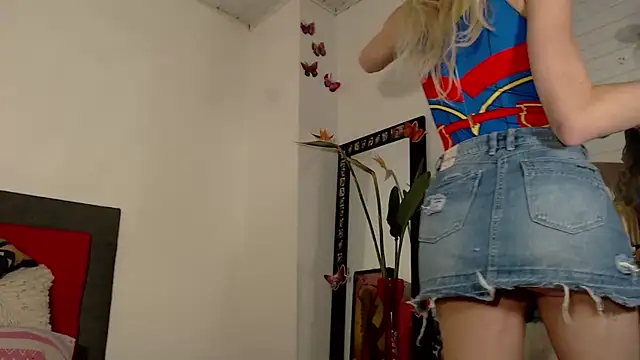 הופעת וובקאם של angelicatsx