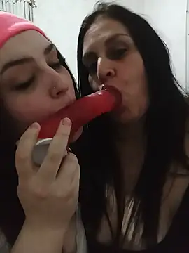 Webkamerová show CRUELLAXX