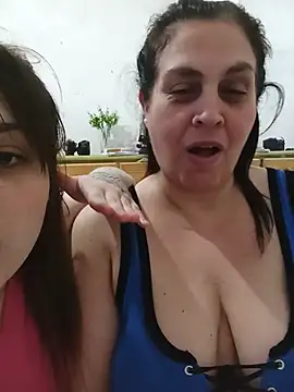 CRUELLAXX Live XXX-chat