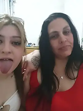 CRUELLAXX Pertunjukan Webcam