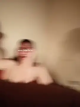 AmazingFuckCam69's Webcam Show