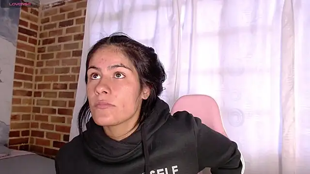 Salome_Cherie – webcam-show