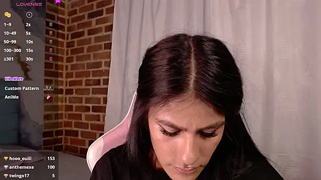Salome_Cherie Show in webcam