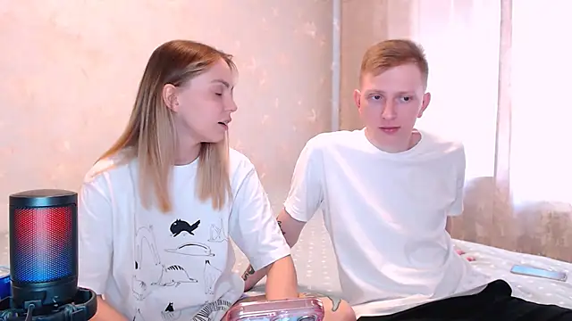 juliaanddima Pertunjukan Webcam